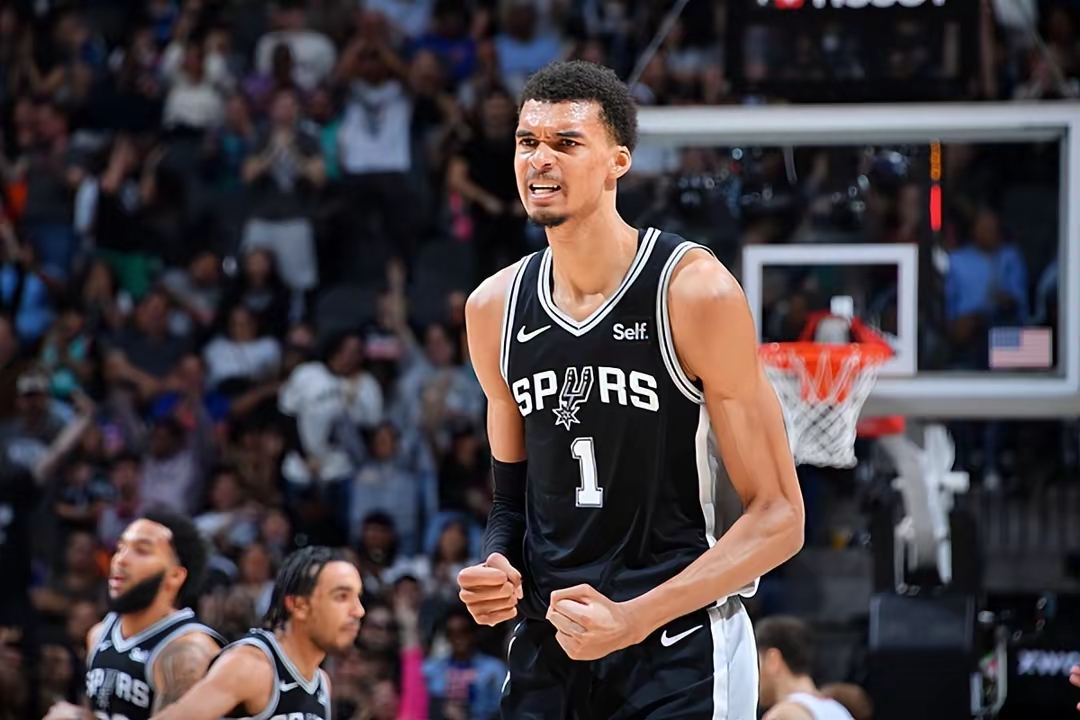 开云中国-包含阿斯顿维拉国际比赛日篮板制胜，志在NBA常规赛名次提升，赛场秩序良好，团队化学反应显著的词条