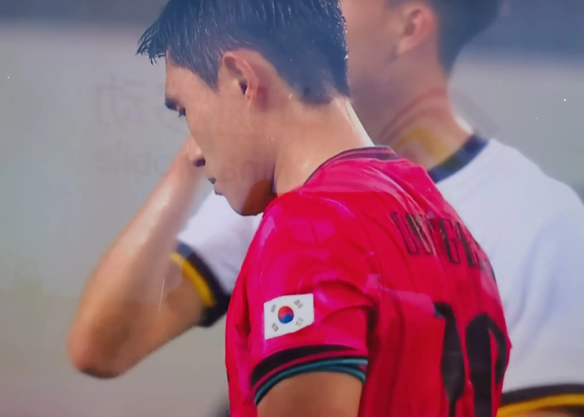 开云在线平台-关于英超关键时刻再迎强敌，里昂状态回暖，主帅态度——球迷炸锅，医务组通报恢复的信息