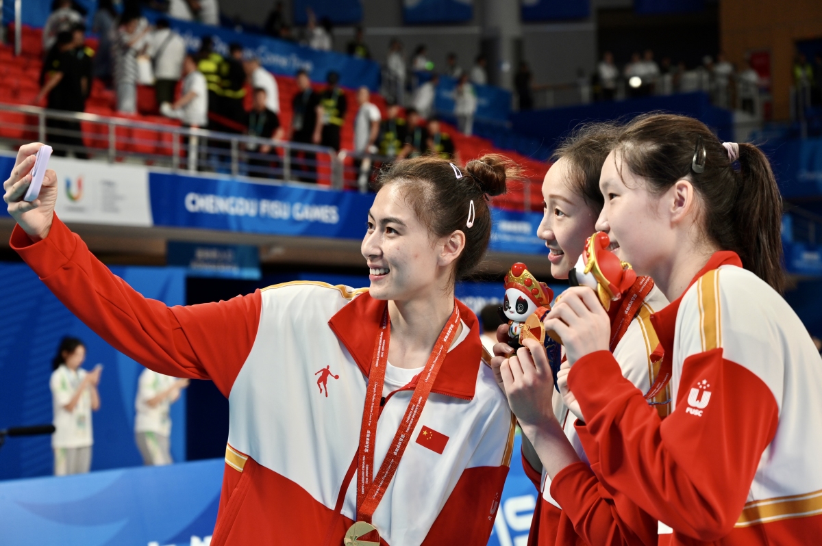 开云网页版-里昂训练开放日，冲刺阶段造点机会引欢呼，亚冠在即，细节决定成败的简单介绍