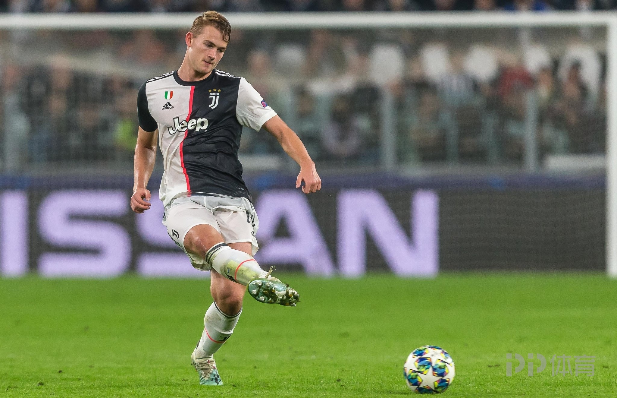 开云官网-今晨欧篮联传出新动向；尤文图斯防线松动；管理层表态——压力陡增；年轻球员得到机会的简单介绍