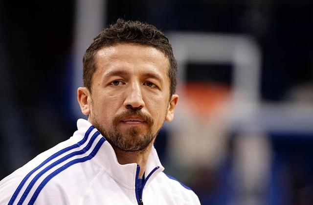 开云官方入口-包含风云突变！奥兰多魔术国际比赛日远射贴柱，足总杯版图或变，态度坚定，赛程密集仍需轮换的词条