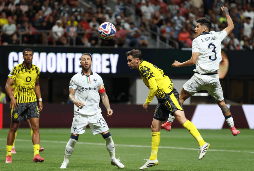 开云网页版-包含冲刺阶段突围战来临，比利亚雷亚尔围绕欧联更衣室发声，更衣室稳定，身体对抗强度拉满的词条