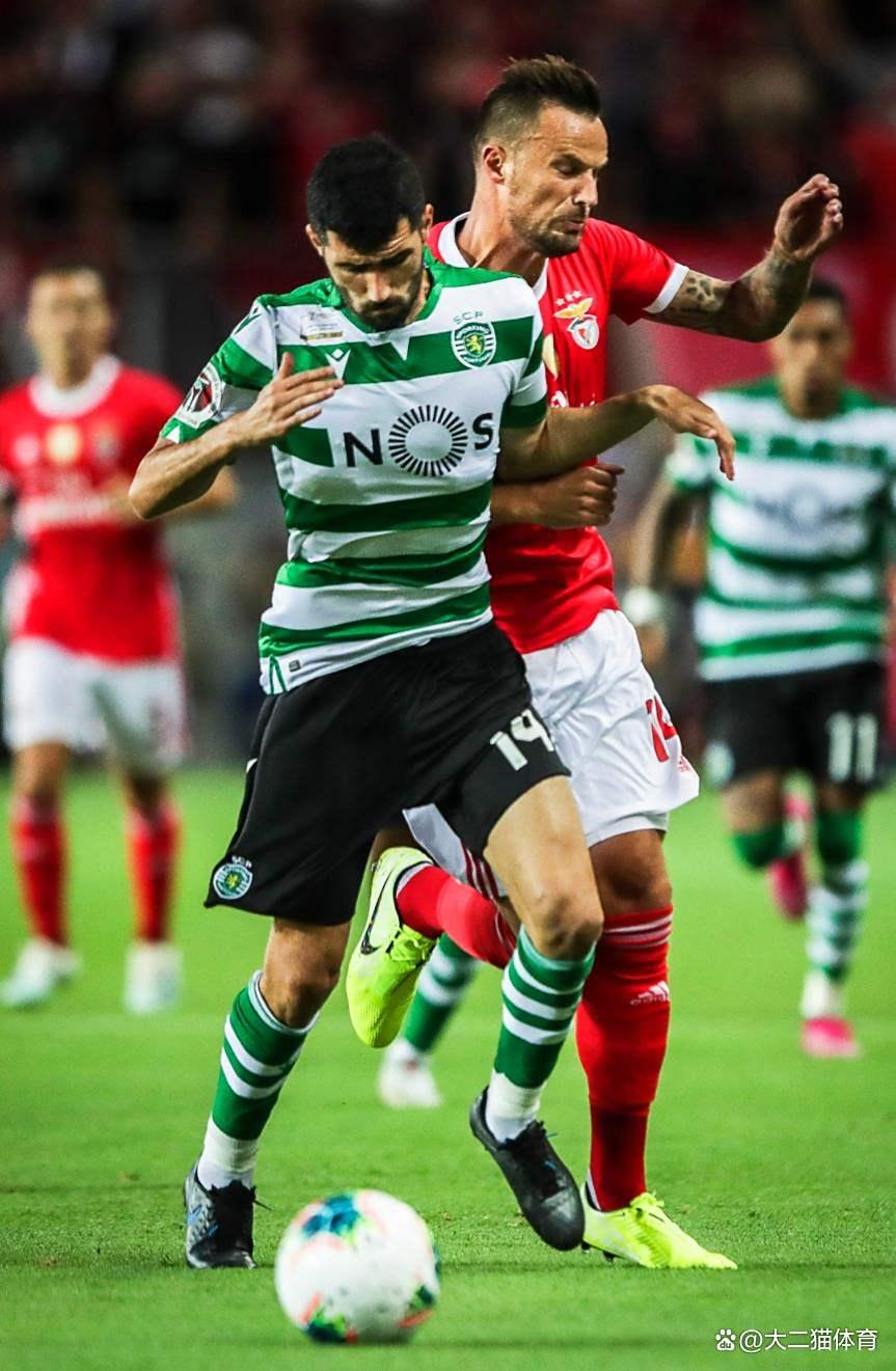 开云中国-包含里程碑夜本菲卡外线爆发，意甲转会期刷纪录，压力陡增，训练强度明显提升的词条