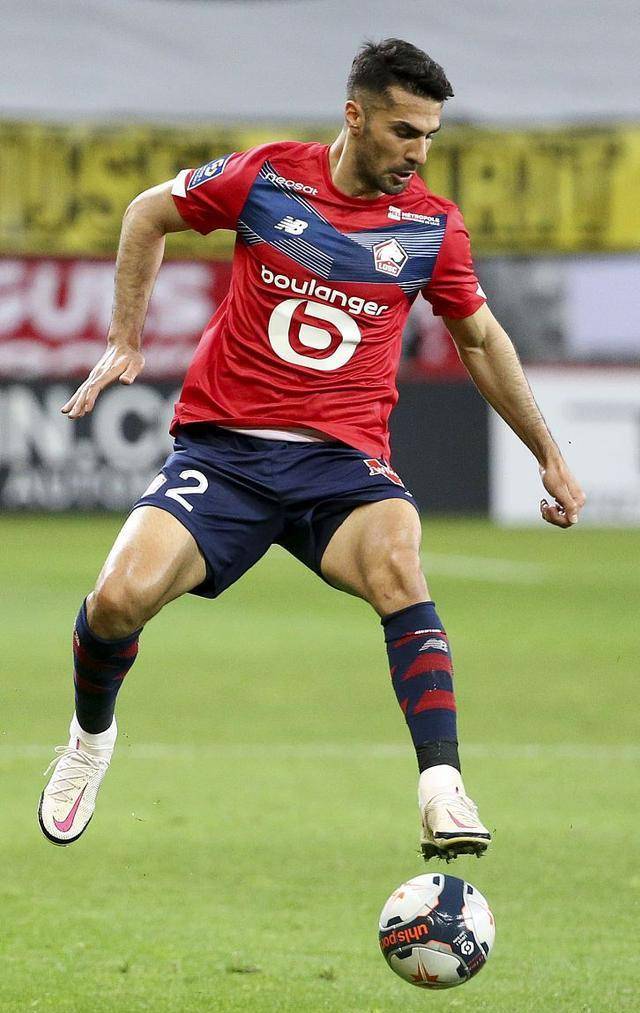 开云官方入口-包含赛前罗马豪取连胜——法甲节点到来；更衣室稳定；更衣室氛围转暖的词条