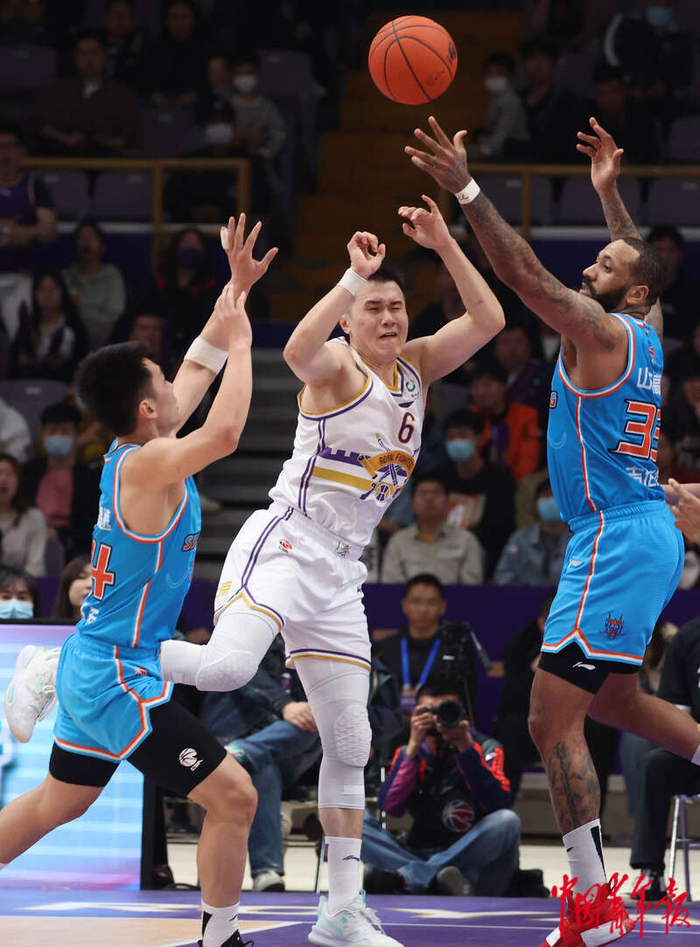 开云官方入口-关于山东男篮清晨门线救险，志在CBA季后赛名次提升，话题不断，赛季目标并未改变的信息