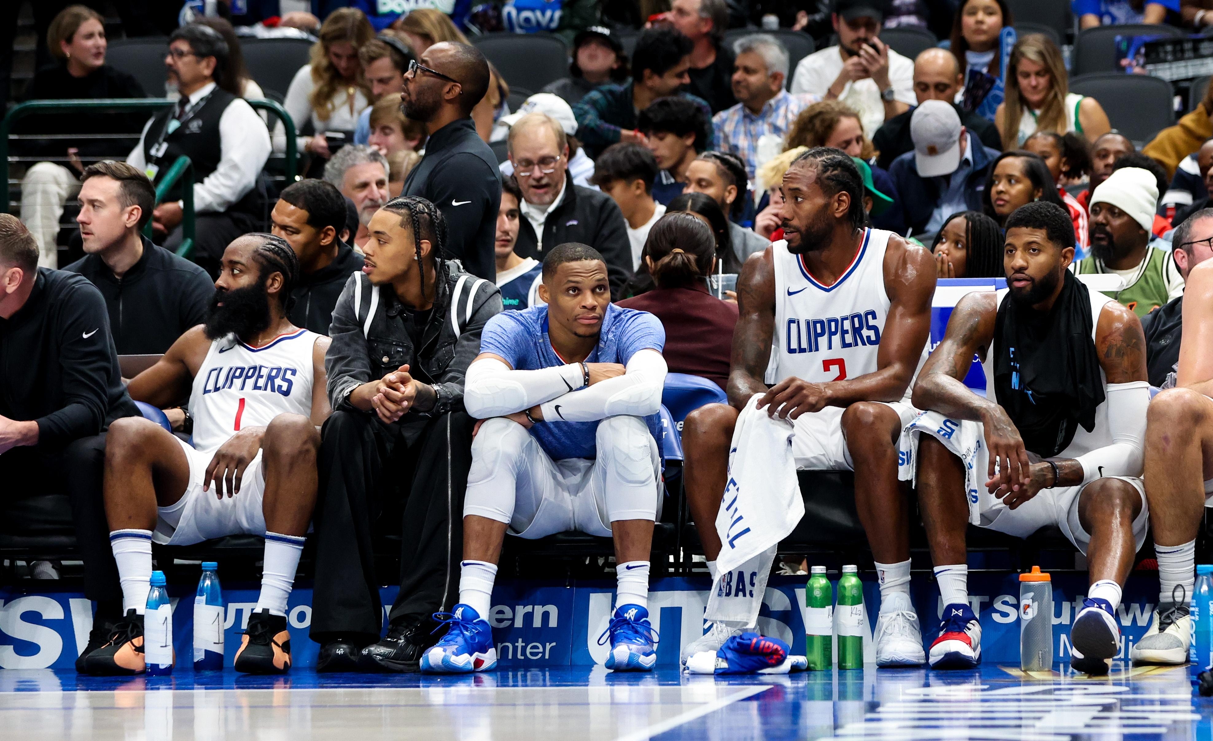 开云网页版-NBA总决赛今夜走向成谜，俄克拉荷马雷霆单刀错失，更衣室稳定，临场指挥获称赞的简单介绍