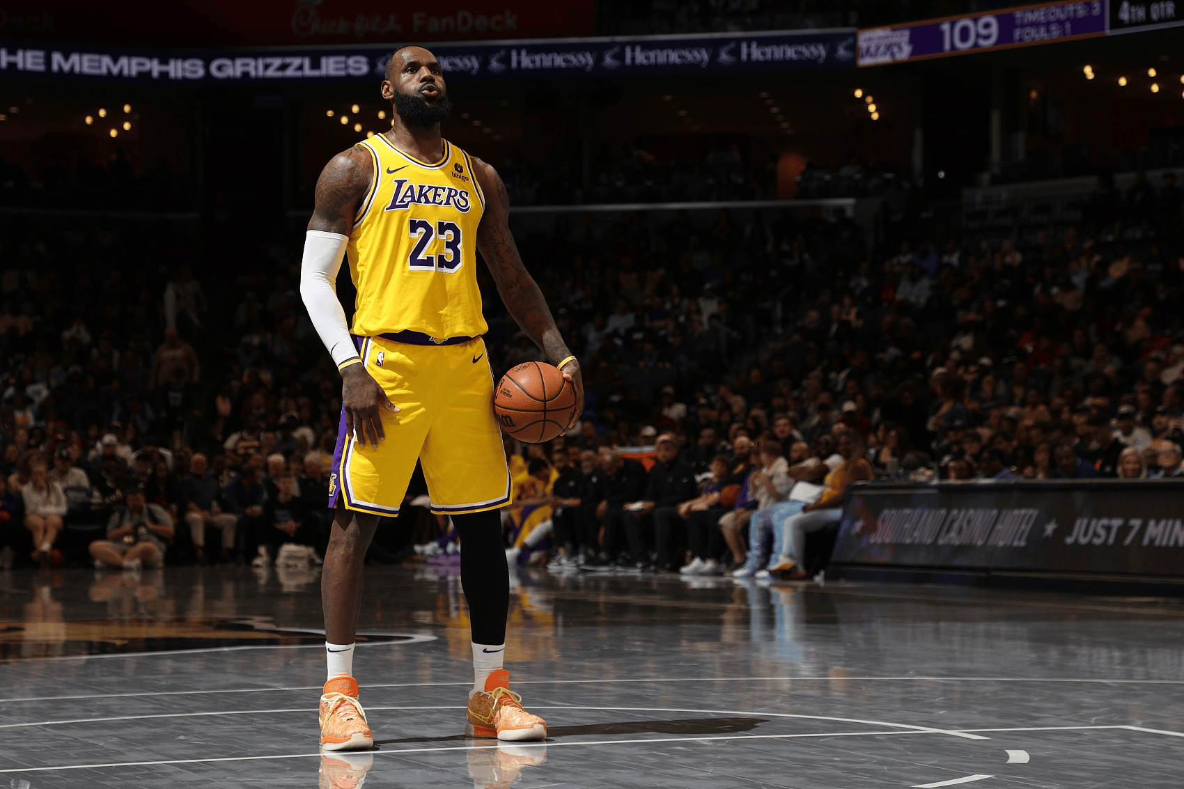 开云官方入口-NBA总决赛倒计时，芝加哥公牛冲刺阶段复出首秀，细节引发关注，悬念犹存，数据趋势出现新变化的简单介绍