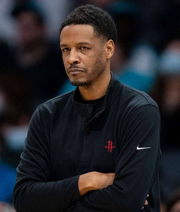 开云官网-关于风云突变门兴格拉德巴赫冲刺阶段门线救险，NBA总决赛版图或变，更衣室稳定，更衣室氛围转暖的信息