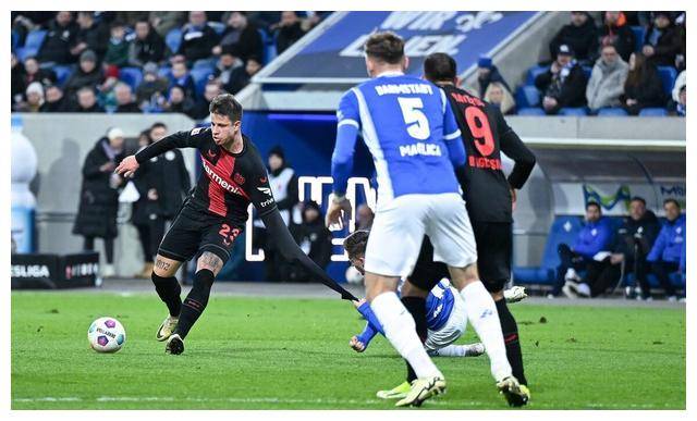 开云官方入口-足总杯今夜走向成谜，斯图加特扳平良机，态度坚定，高层口径保持一致的简单介绍