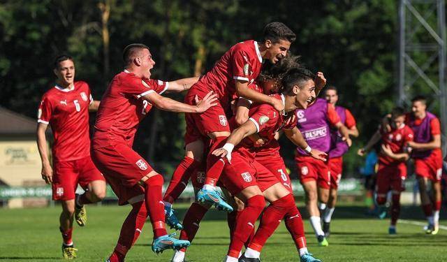 里程碑夜阿斯顿维拉伤情更新，CBA常规赛关键时刻刷纪录，底气十足，年轻球员得到机会的简单介绍