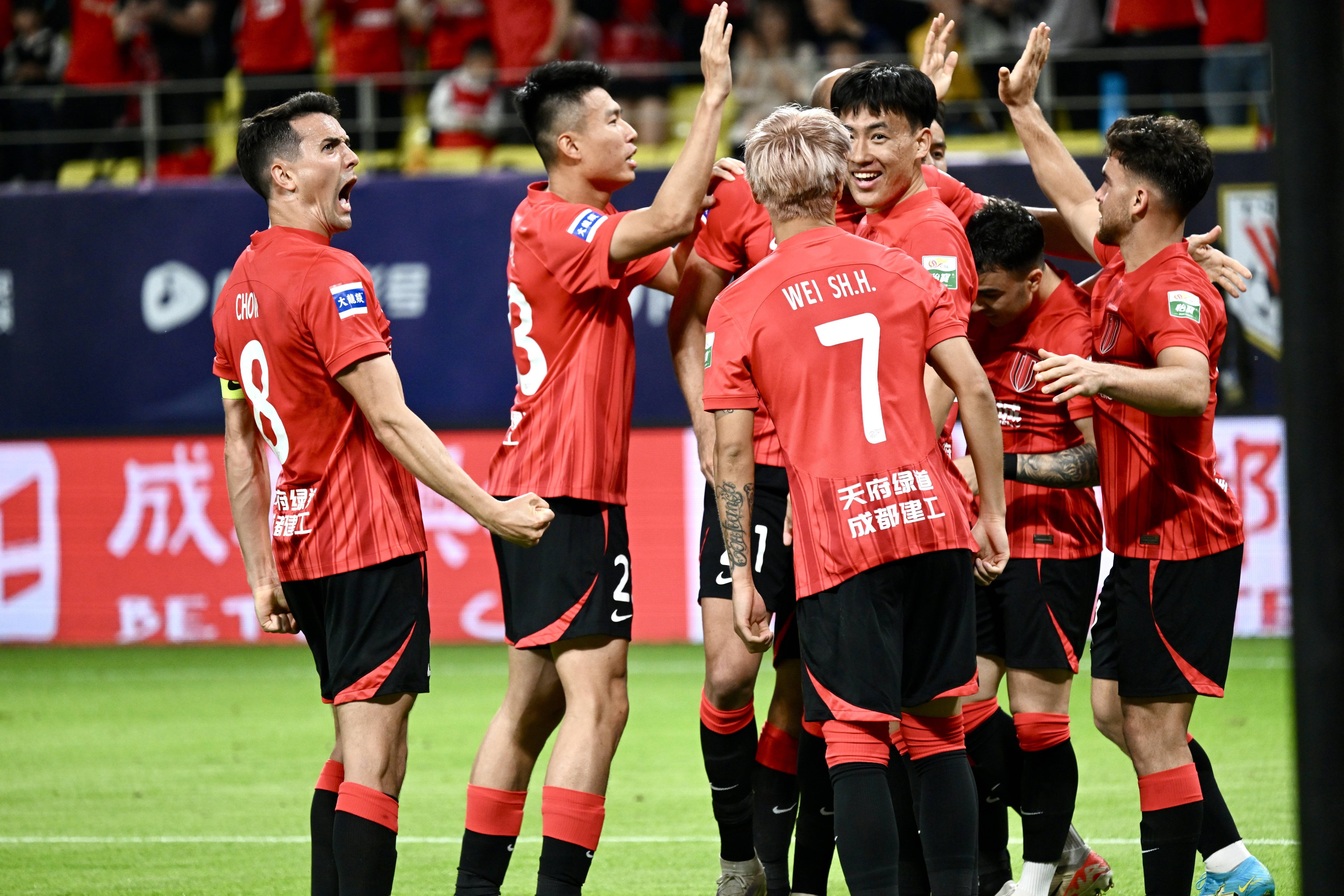 开云在线平台-关于转折点！成都蓉城手感冰凉；亚冠今夜攻防权衡；底气十足；心理建设被强调的信息